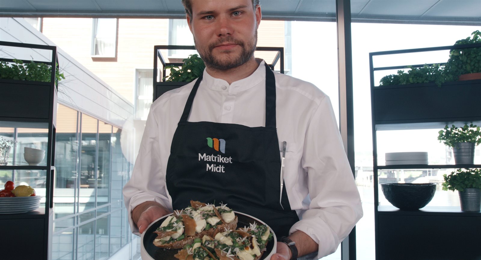 Toast med ost og chimichurri